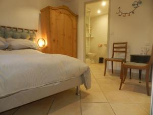 Avène centre F2 Full of charm 3-star rated