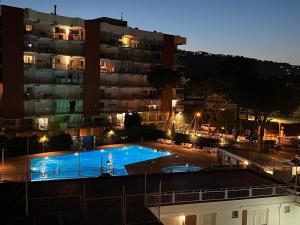 Apartamento Platja d’Aro · 2 dormitorios con pisci