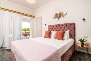 Villa Meredith by Villa Plus