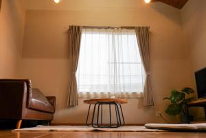 TENT OKAYAMA - 3 Bedrooms, 100m2 Private Home for Max 8 people, Ideal for Families and Groups
