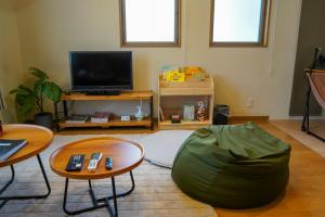 TENT OKAYAMA - 3 Bedrooms, 100m2 Private Home for Max 8 people, Ideal for Families and Groups