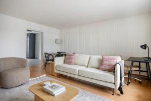 Emerald Suite