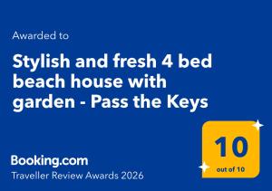 Stylish and fresh 4 bed beach house with garden - Pass the Keys