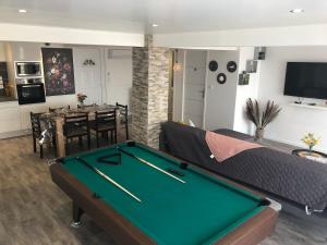 LOFT premium billard & garage , clim