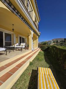 25 - Townhouse sur le golf de Miraflores