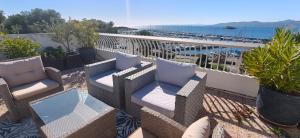 Exceptional rooftop terrace with panoramic sea view