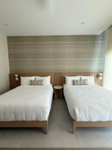 Become 33 Modern 2BR in the Heart of Nosara