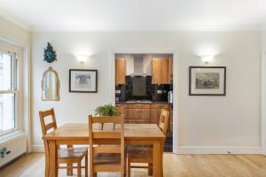 GuestReady - Charming Central London Retreat