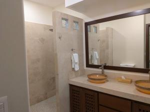 1333 Marino, 3rd floor Ocean Front 2 bedroom