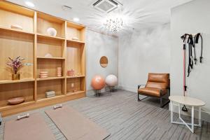 Charming Bishop Arts Suite Gym and Yoga