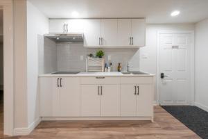 Comfy Private Basement- Scarborough