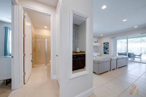 ECR7407 Disney Vacation Retreat @Encore