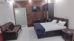 Dixit Home Stay