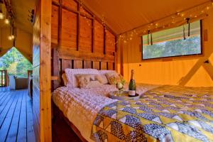 Little North Field Family Safari Tent Glamping near Harrogate