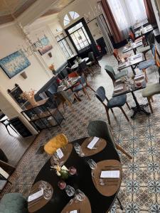 Logis Le Grand Hotel