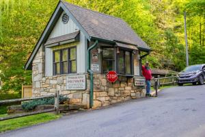 Saddle UP! - Powderhorn Mountain