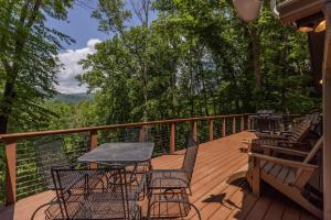 The Mossy Antler - Powder Horn Mountain