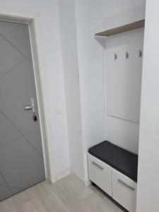 Apartment White Tower Residential