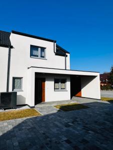 House Alma - TRZESACZ -