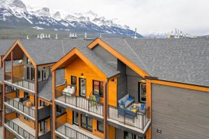 Luxury Penthouse with Best Amenities in Canmore