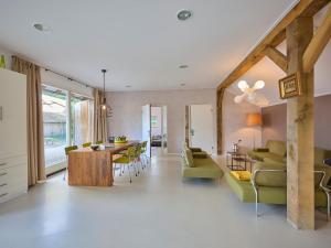 Farmers Lodge Combi