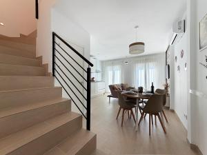 Lo del Tío Andrés II, Casa moderna con vistas panorámicas en Genalguacil