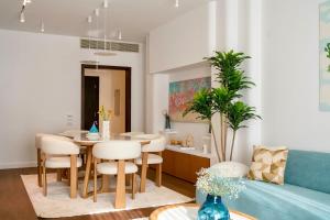 Velora Solya 2 Bedroom over pool Sodic New Cairo