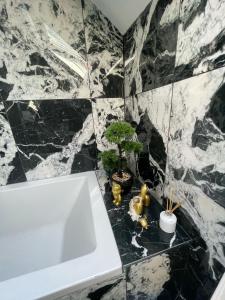 Ensuites 2 min walk from edgware station