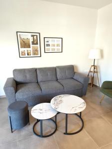 Leaf Volos apartment with private parking