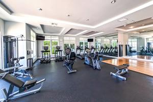 405N Boardwalk Suite 1 Bedroom, Pools, Jacuzzi, Beach, Shops & Dog Friendly