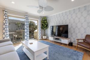 1004 Tanglewood Villas