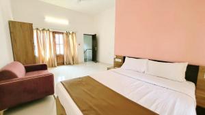 4 BHK villa with Pool and private Jacuzzi - Anjuna