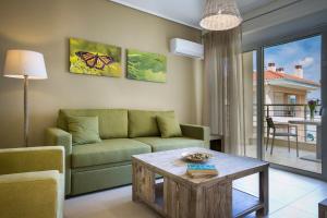 Deluxe Kefalonia Apartment Apartment Leyland 1 Bedroom Pool And Sea View