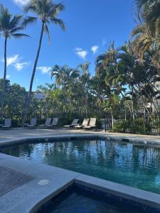 Luxury condo, side ocean view walk to town