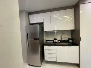 Apartamento com Filtro e Ar, perto do Metrô Moema e Parque Ibirapuera