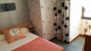 Hotels Hotel des Touristes : photos des chambres