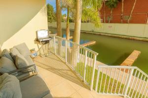 Channel views Private Boat Slip Pool & Patio