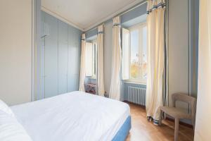 Vista Ara Pacis - Appartamento Storico di Lusso 5 min Piazza di Spagna