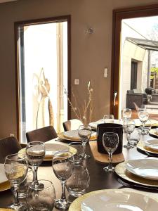 Le Loft - Piscine Intérieure et Salle de Cinéma