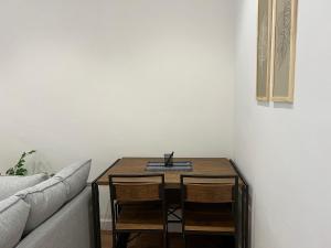 studio recém reformado 4 pessoas pertinho da praia