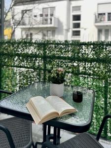 T&M Apartments FVAT Invoice