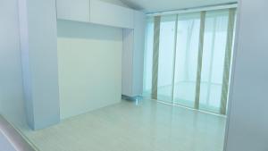 Central dúplex con aire más parking