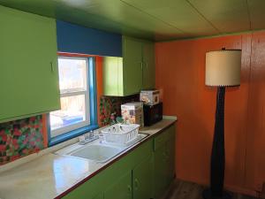 3br 1ba for Mid Term or Long Term Rental 2200USD per month INCLUDES WI-FI&CABLE TV Near Disney World Jungle Cruise Themed Duplex Fully furnished UTILITIES NOT INCLUDED