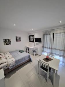 AJ Studio Apartments