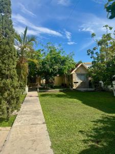 Finca Nonas, Naturaleza y playa