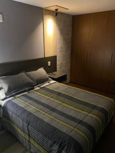Hermoso departamento moderno 2D en Obrajes