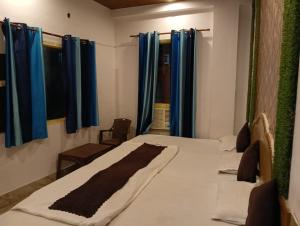 Hotel bhagat ji atithi grah