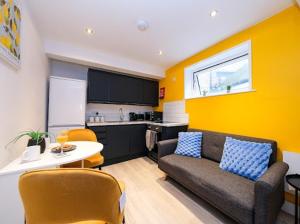 Stylish City-Centre Stay on Historic Sadler Gate