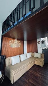 Kurlix Suites of Azure North