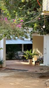 Casa Sixta a 7min del aeropuerto internacional PMX y 2 cuadras terminal autob ADO